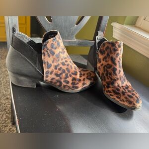 SO Leopard Print Ankle Boots with Black Accents